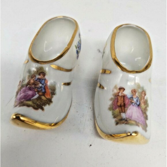 LIMOGES FRANCE RARE MINATURE PORCELAIN SLIPPERS SET OF TWO - Picture 1 of 10